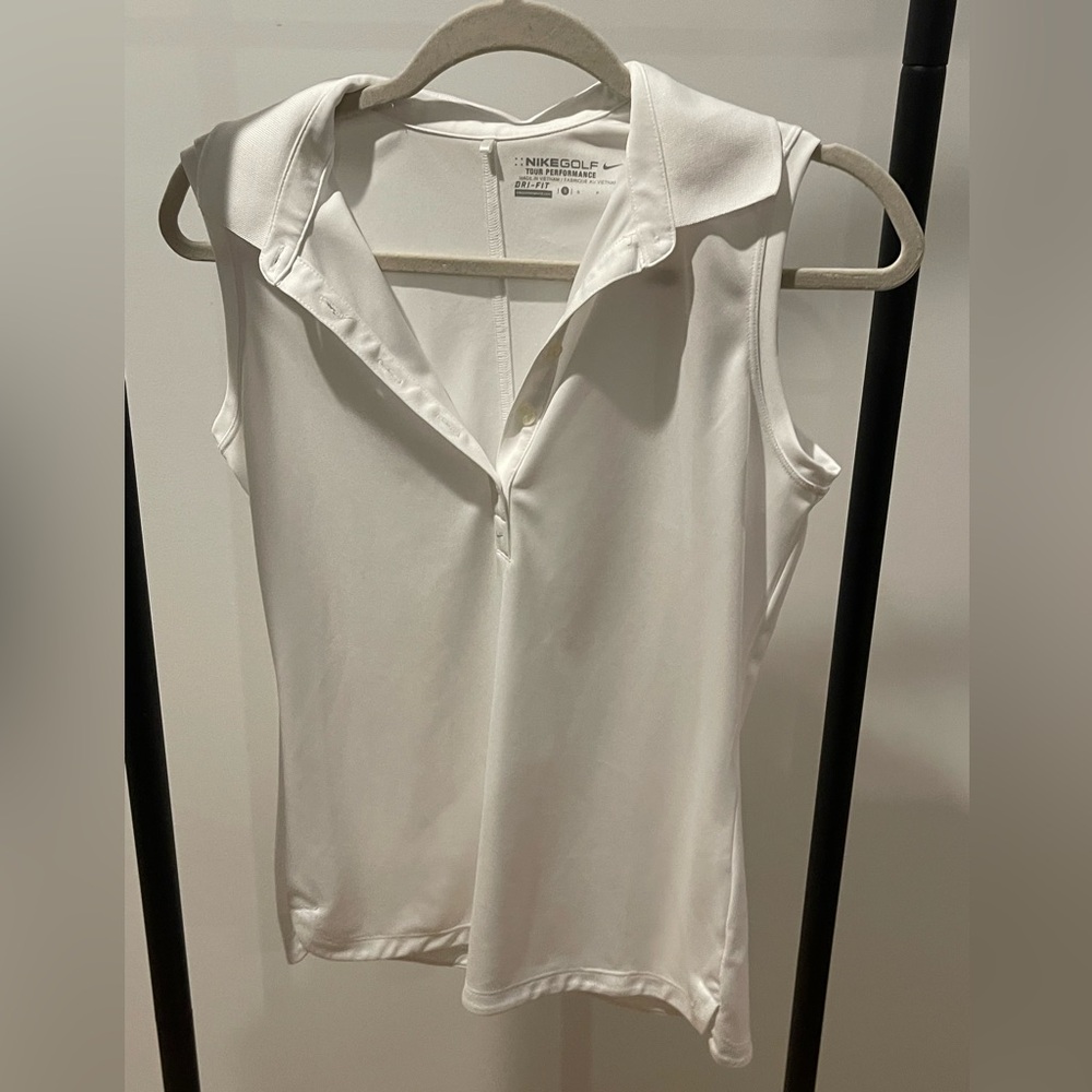 Women’s Small Nike Golf Shirt